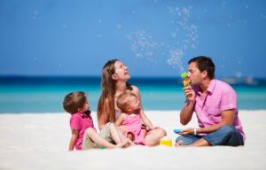 11 reasons to go on a family vacation with children