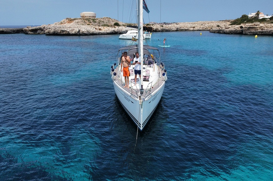 yacht charter