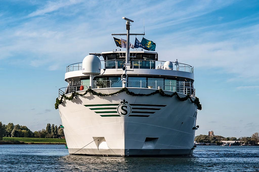 river cruise